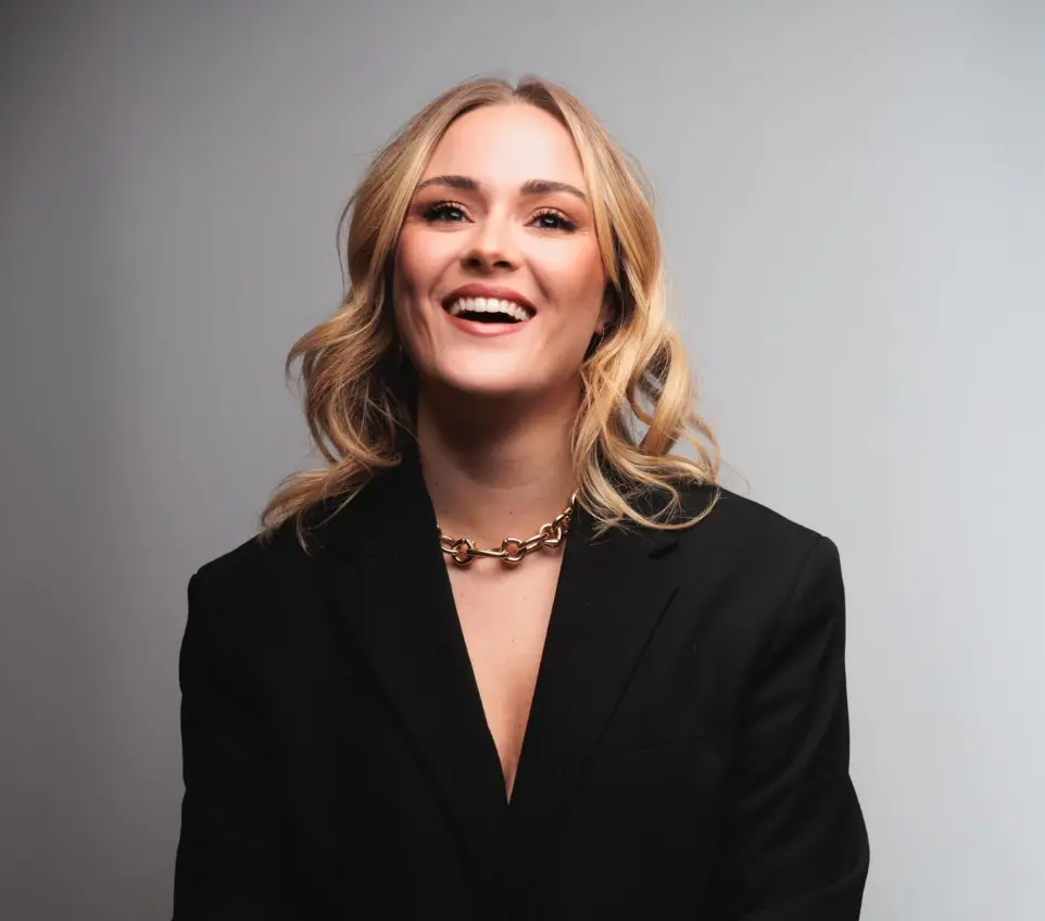 Isaline Gontier - Conseil en image, style, morphologie et colorimétrie